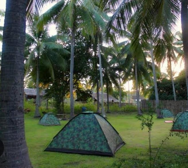 Nirvana Bamboo Houses & Dive Resort Moalboal Exterior foto
